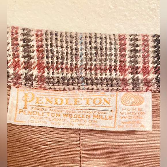Vtg Pendleton Brown Plaid 100% Wool Blazer Skirt Suit Set- Excellent Condition - Picture 8 of 14